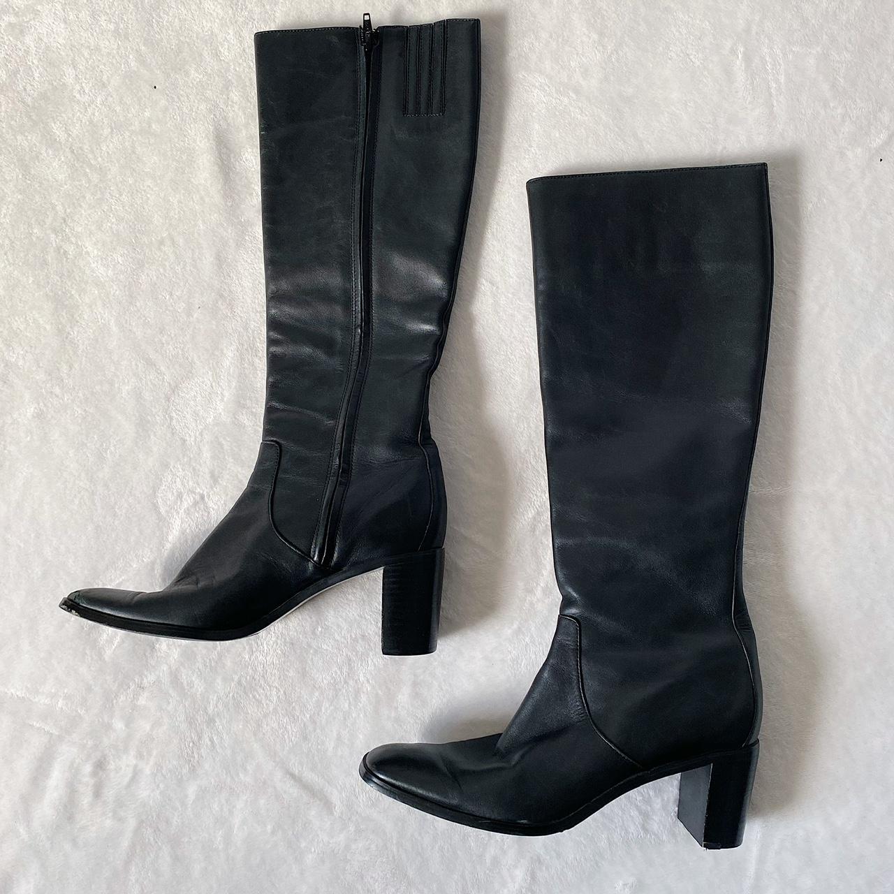 Worthington Black Knee High Boots 🖤 The cutest 90s... - Depop