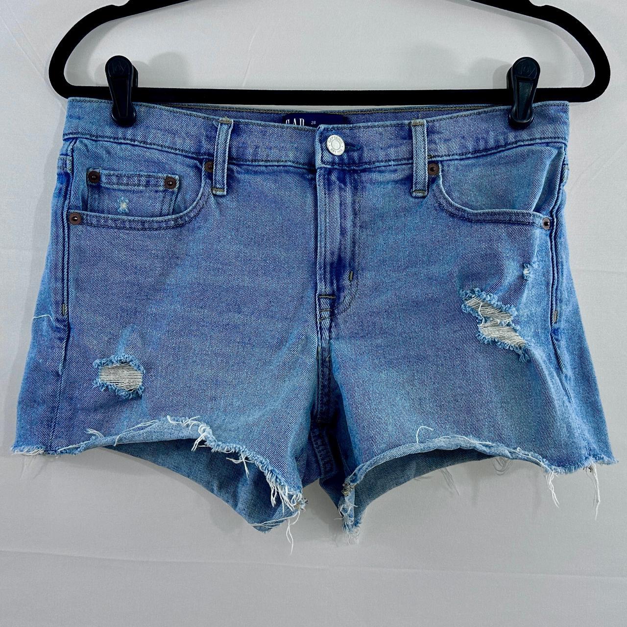 Gap 3 inch shorts deals