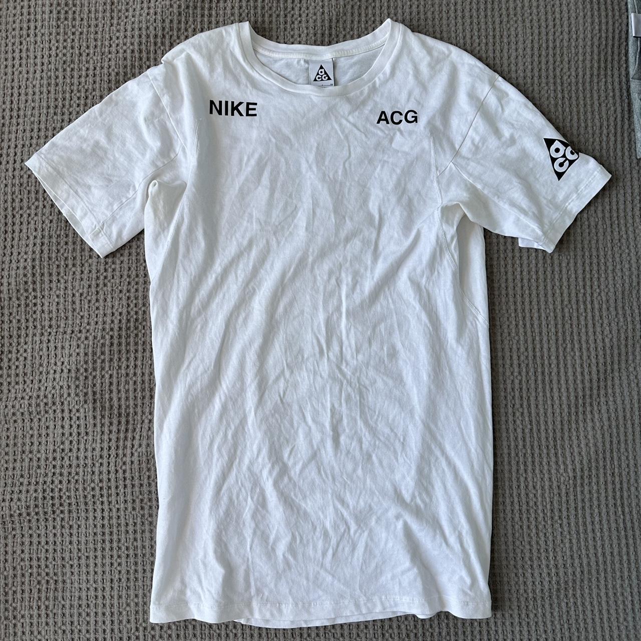 Nikelab acg variable tee hotsell