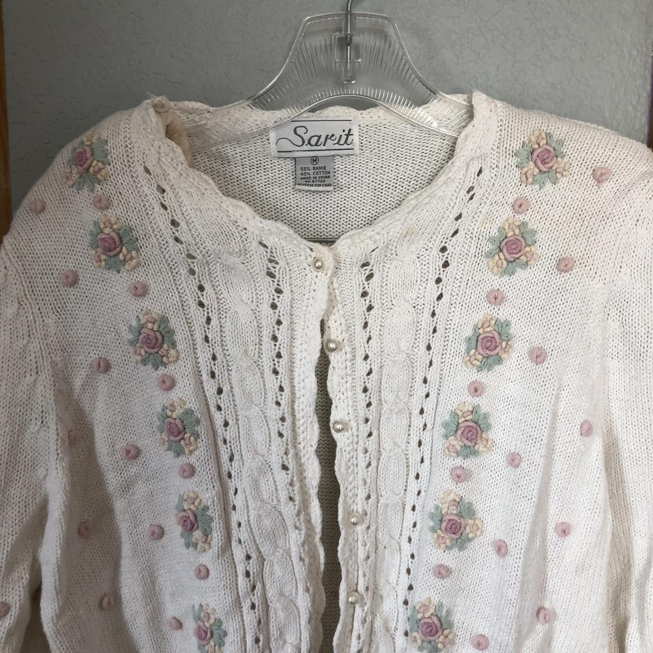 vintage cardigan with adorable embroidered flowers... - Depop