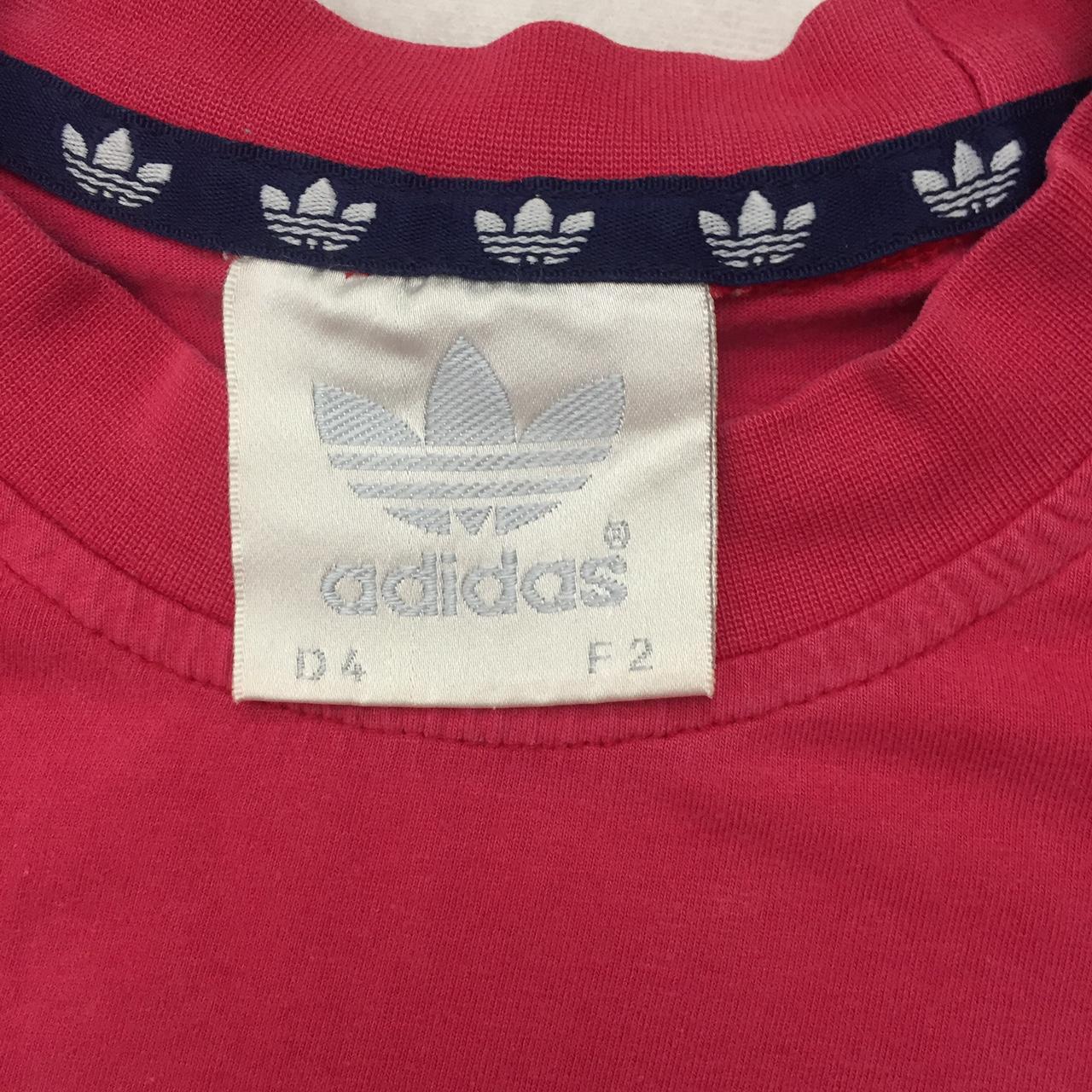 Vintage 90s Adidas originals t-shirt 🦧 Lovely... - Depop