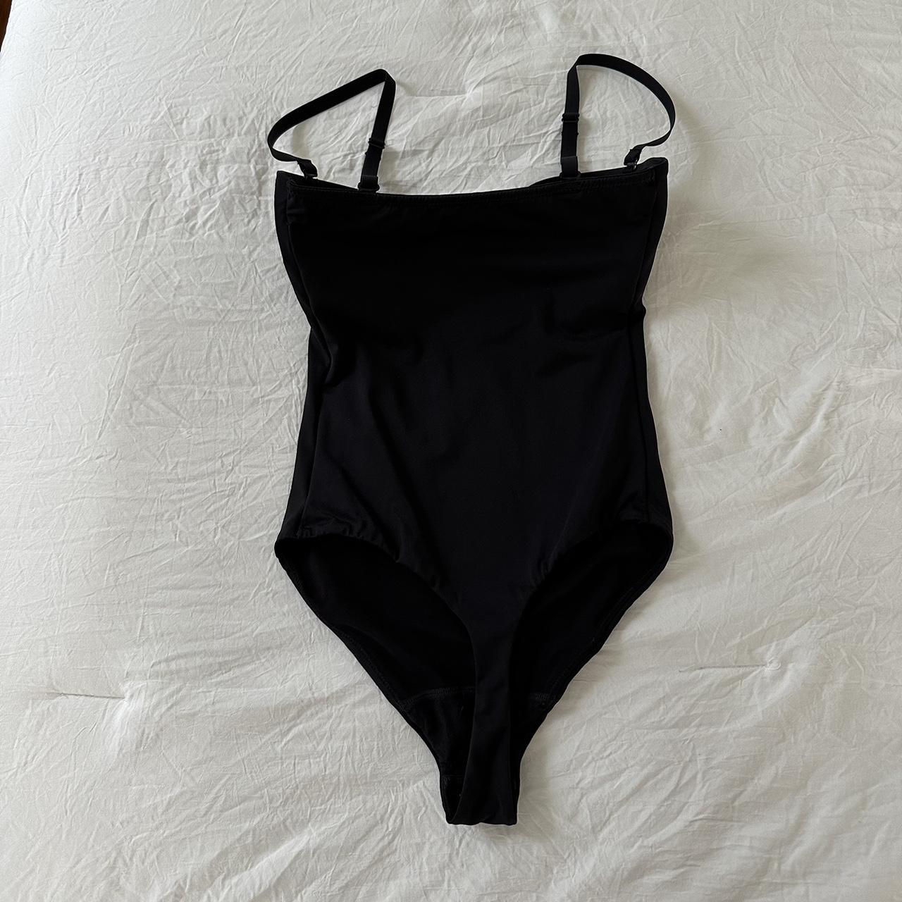 Skims Contour Lift Bodysuit in Black - worn once... - Depop