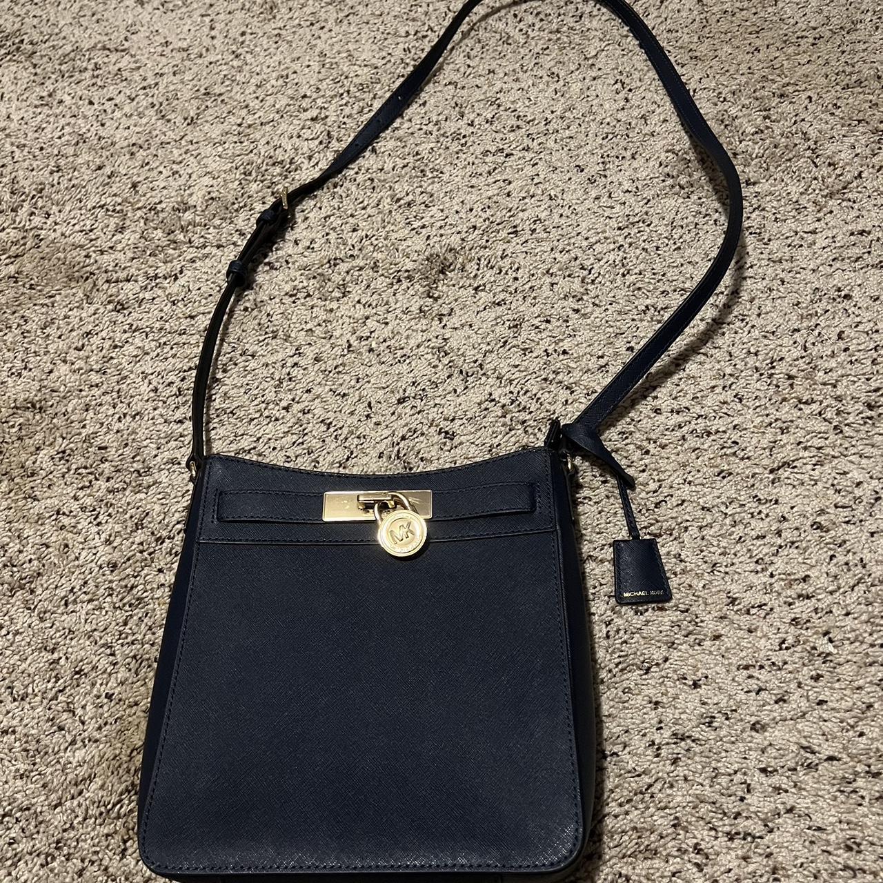 Michael kors store crossbody with lock