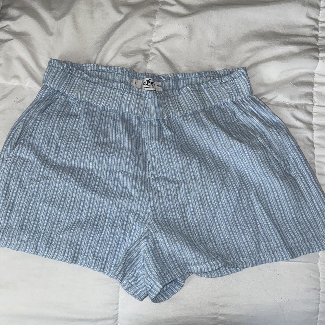 Hollister Co. Women's Blue and White Shorts | Depop