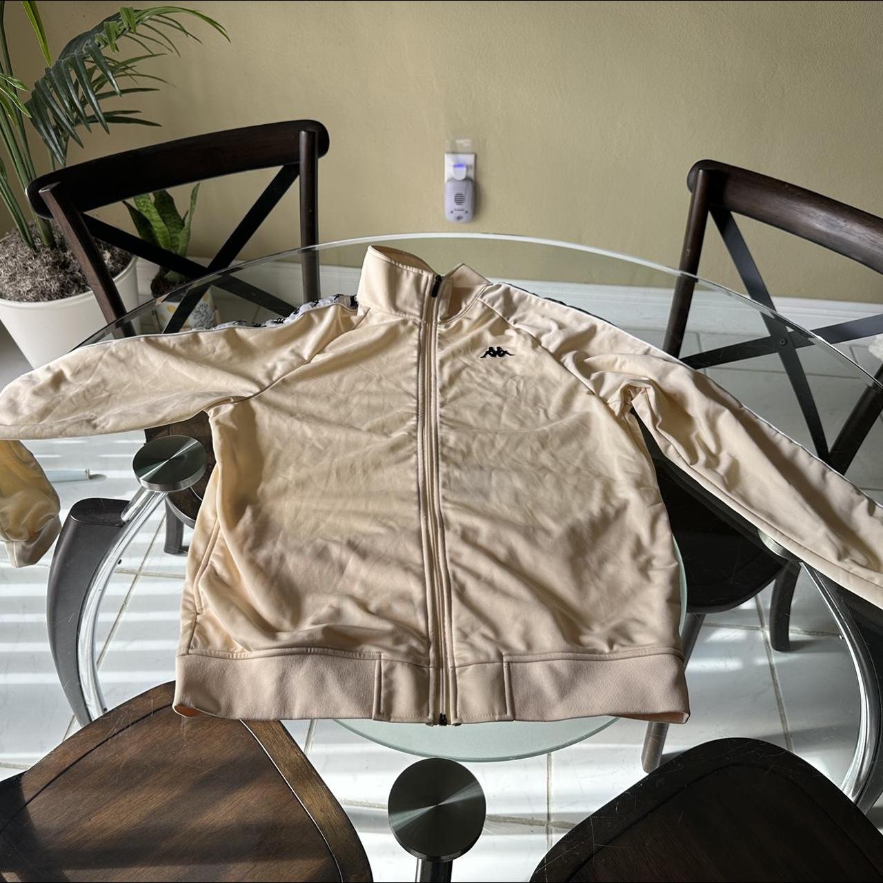 Cream hotsell kappa jacket