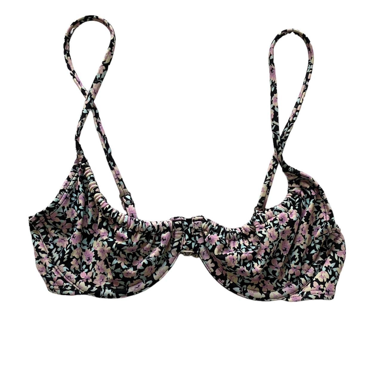 ⋆୨୧⋆ tilly's floral bikini top ⋆୨୧⋆ ♡ size xs ♡ - Depop