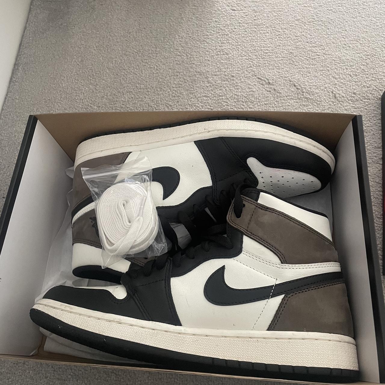 peach mochas jordan 1