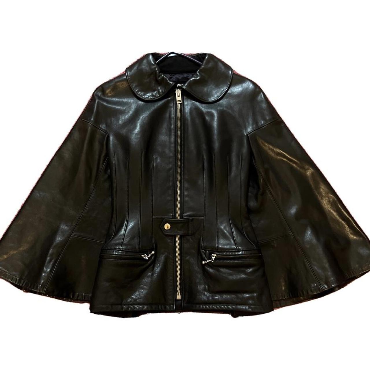 Junya Watanabe Comme Des Garçons Black Leather cape | Depop Junya Watanabe Comme Des Garçons Black Leather cape | Depop