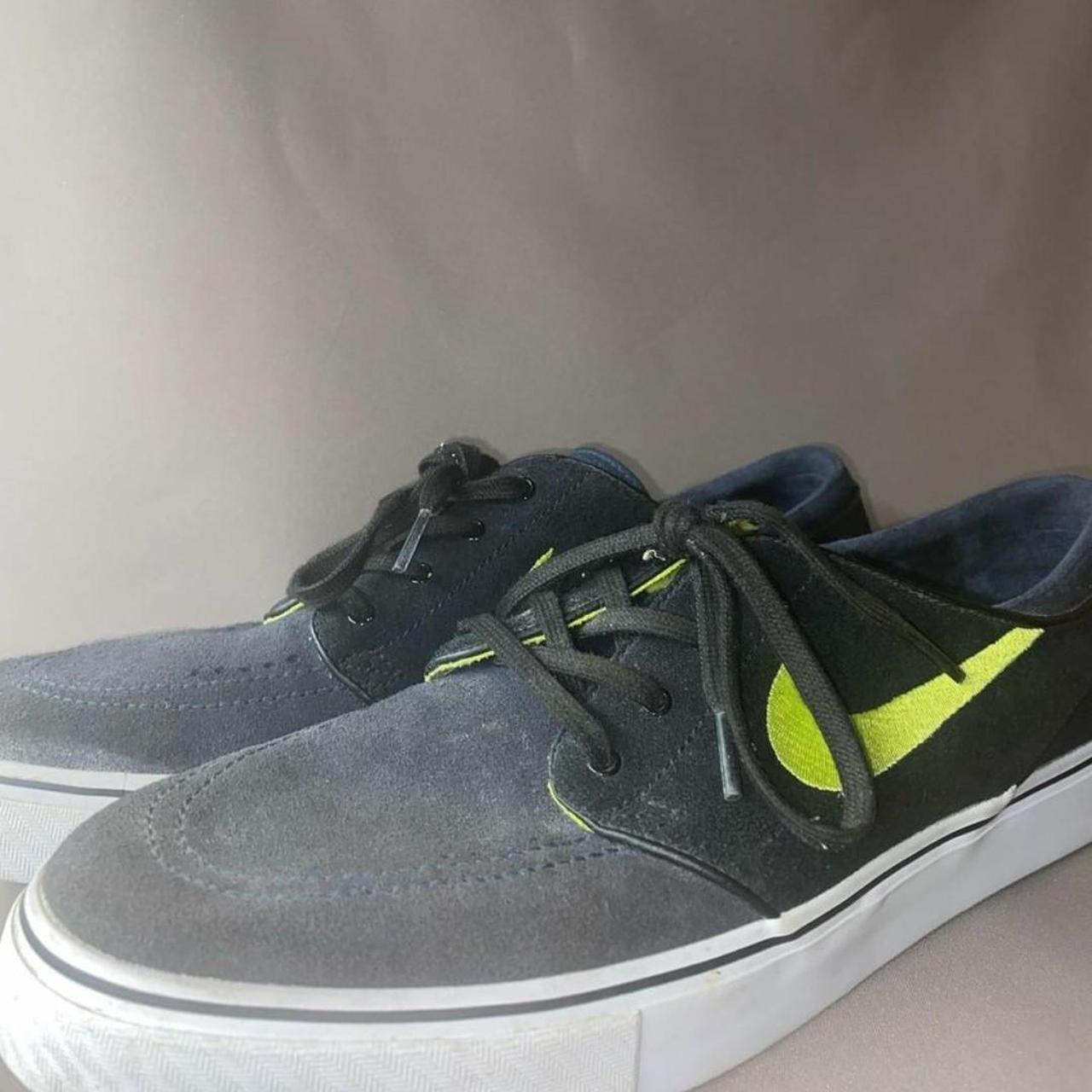 mens nike skate trainers