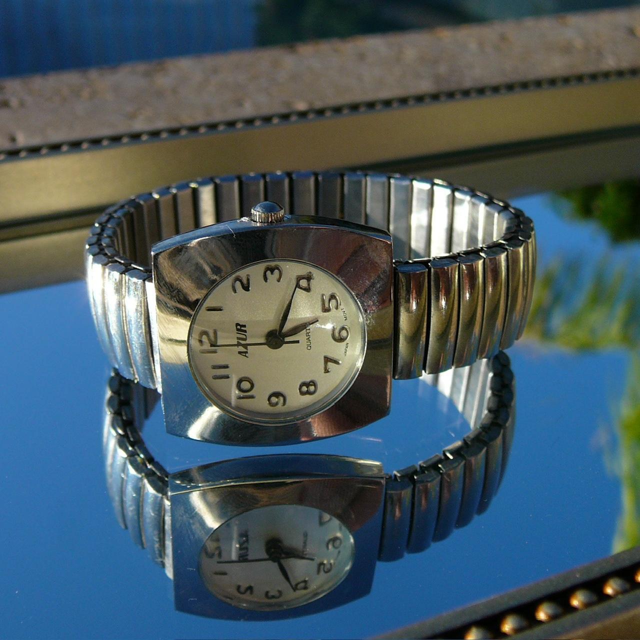 item listed by _secondtimearound_