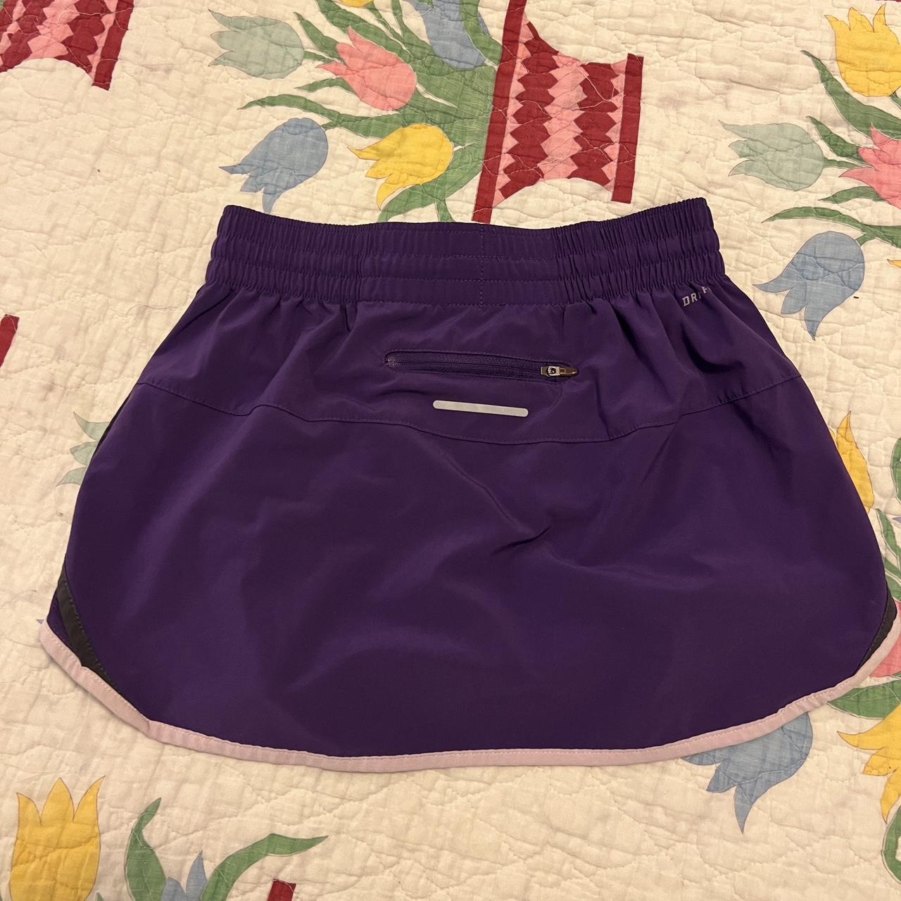 Nike Women's Purple Skirt (2)