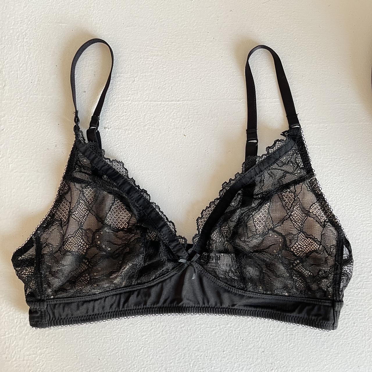 B.Tempt'd Women's Black Bra