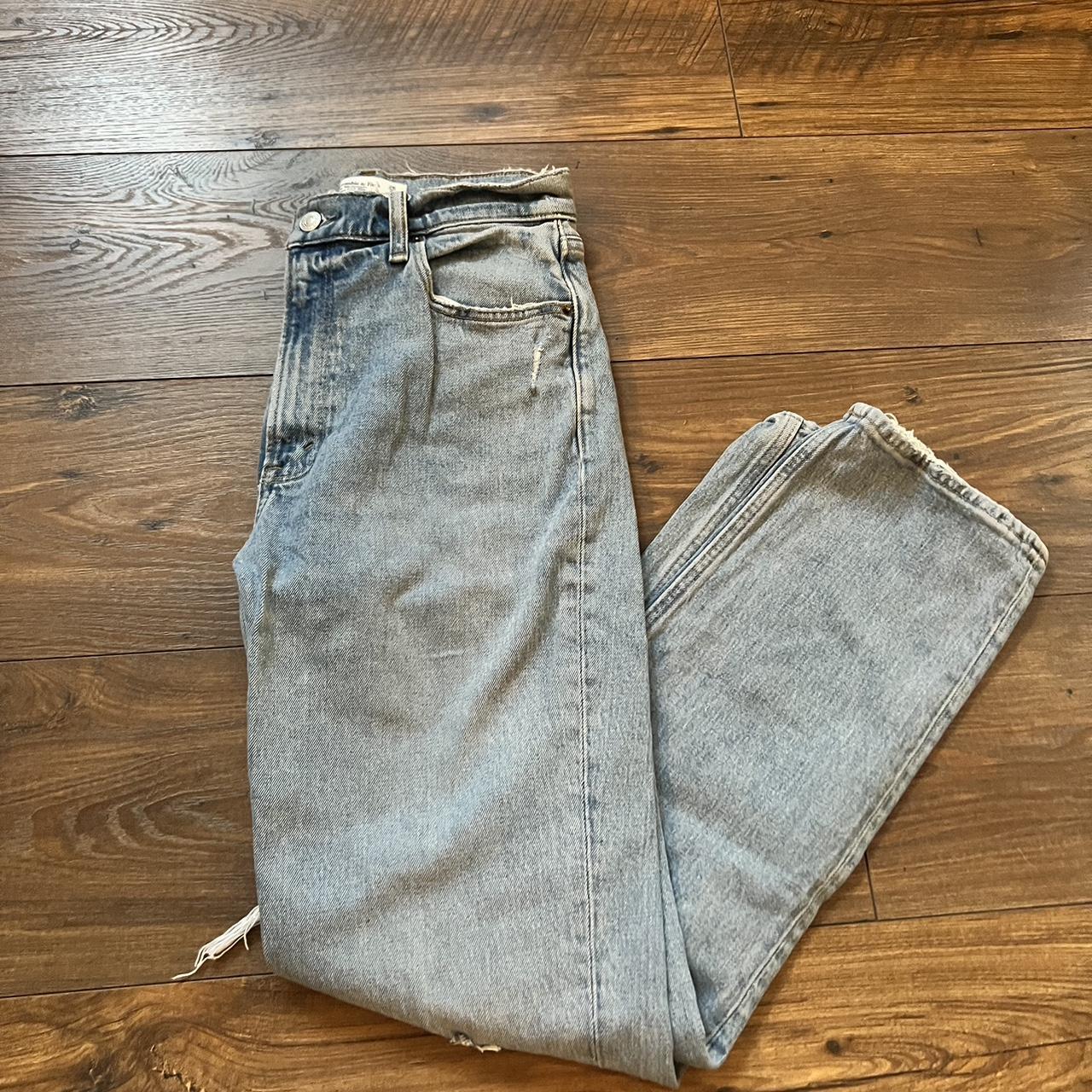 Super flattering Abercrombie and Fitch 90 straight... - Depop