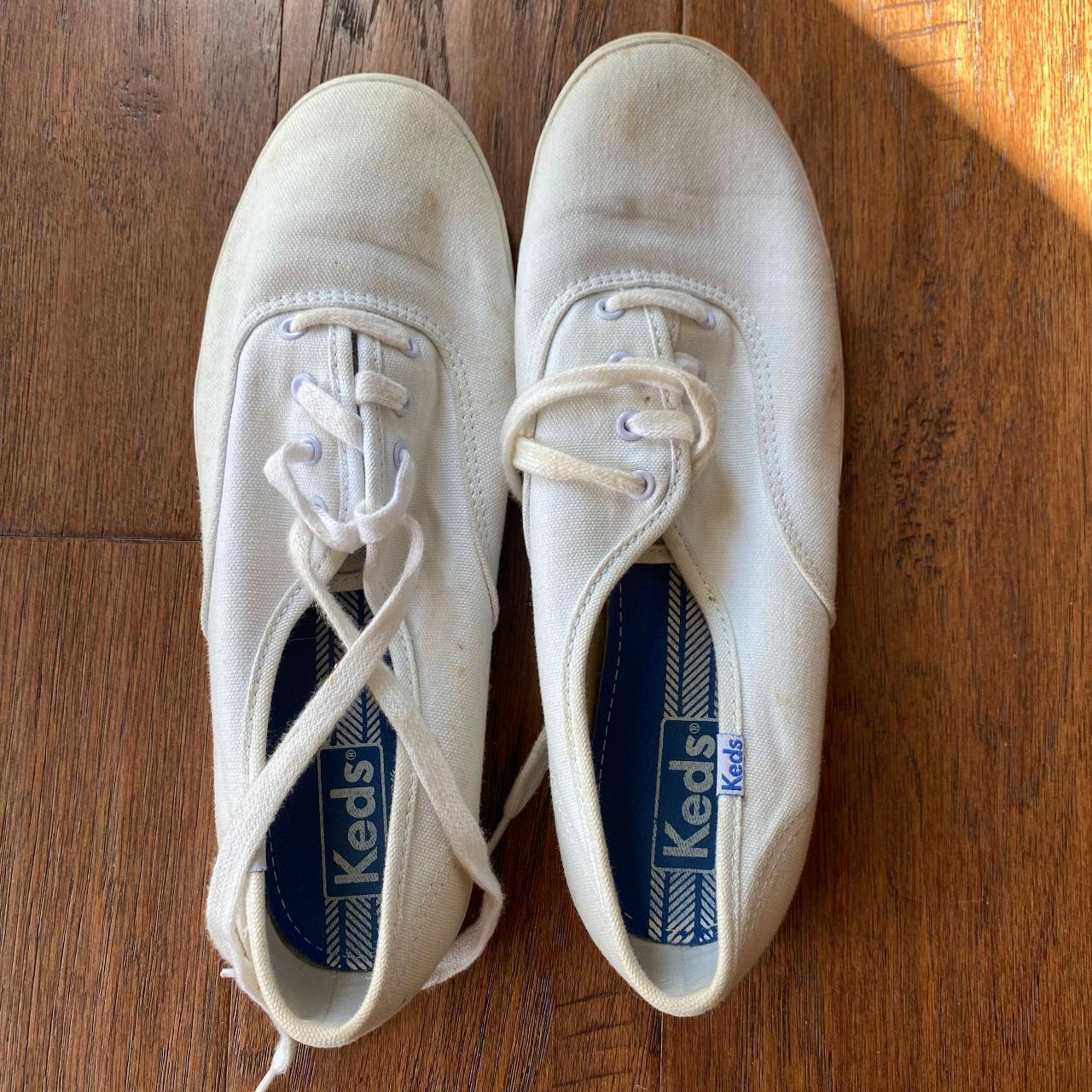 white keds canvas tennis shoes slight stains but... - Depop