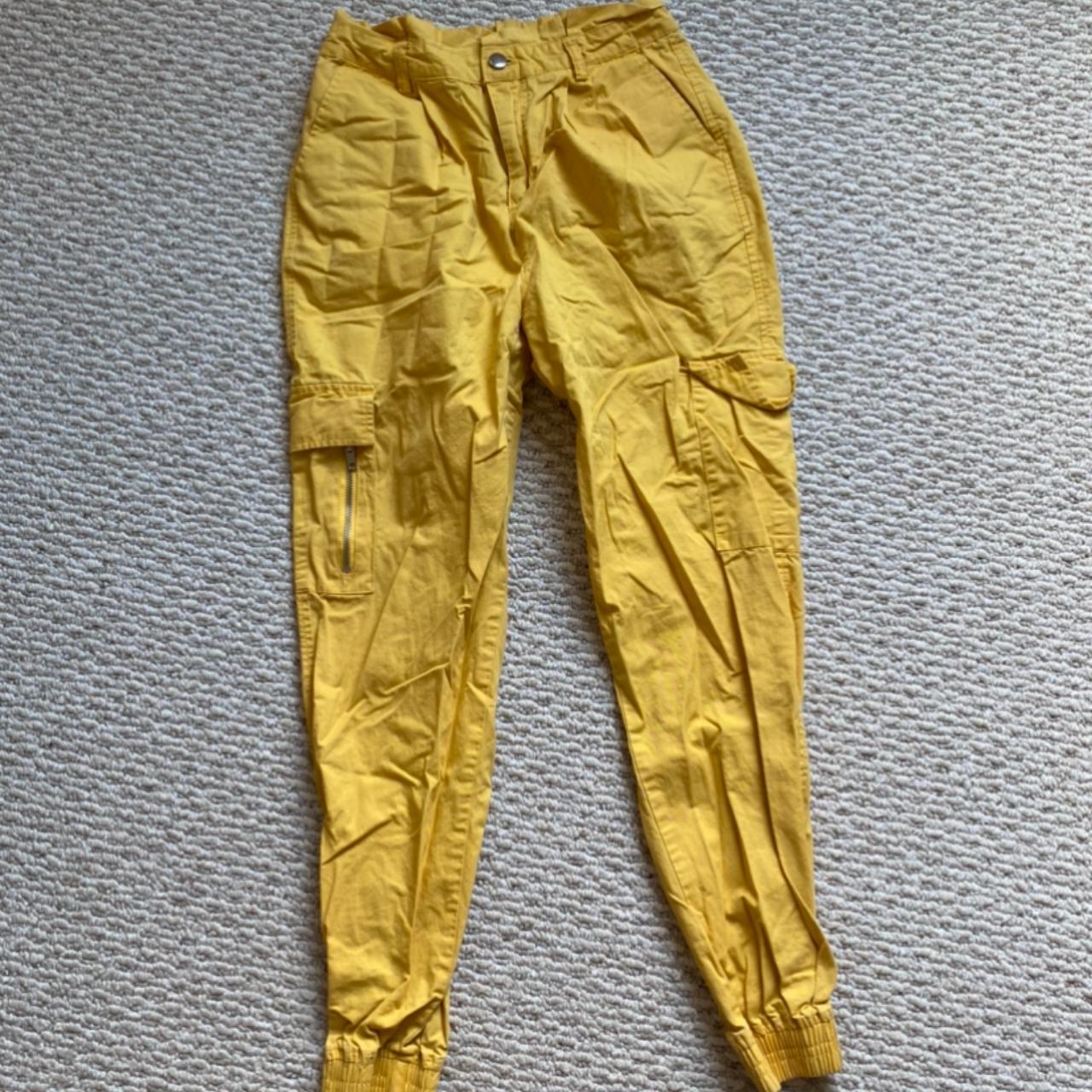 Belliskey Yellow Denim Regular Fit Mid Rise Cargo Jeans