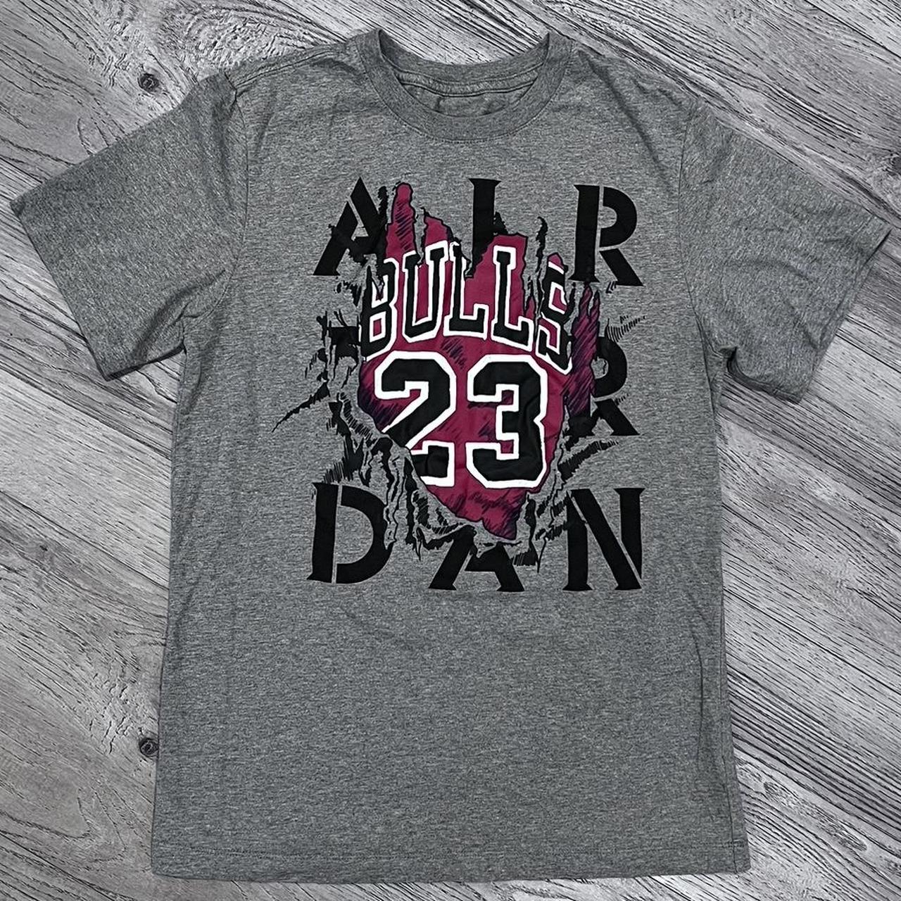 Pink and gray jordan shirt discount