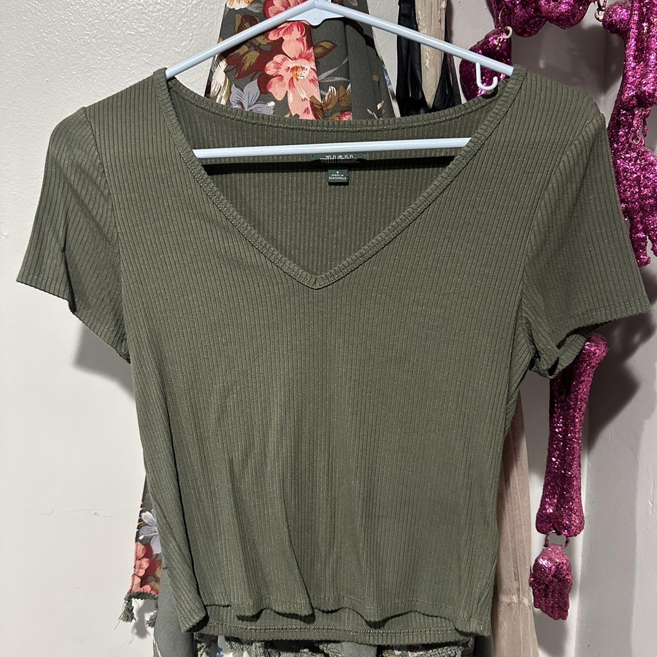 Cute soft olive green short sleeved ribbed crop top... - Depop