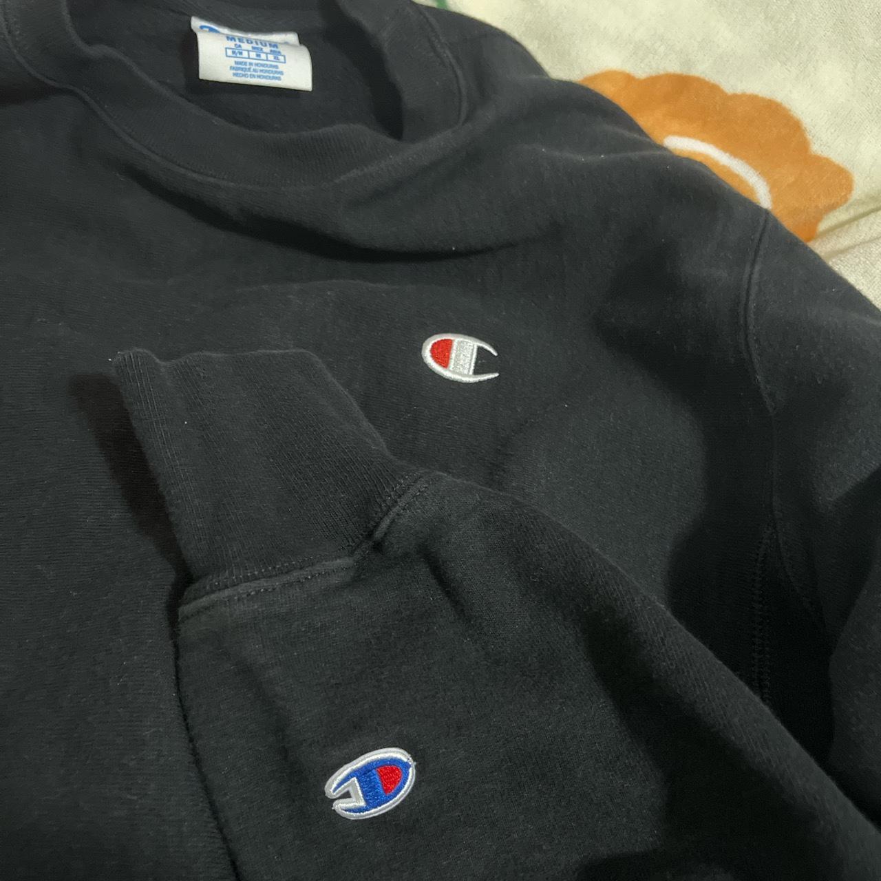 Champion Women's Black Jumper | Depop