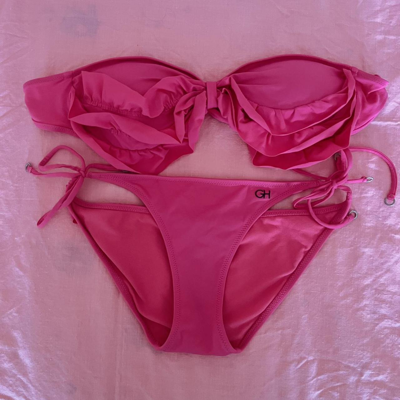 Barbie hot pink ruffle Gilly Hicks bikini👙-
