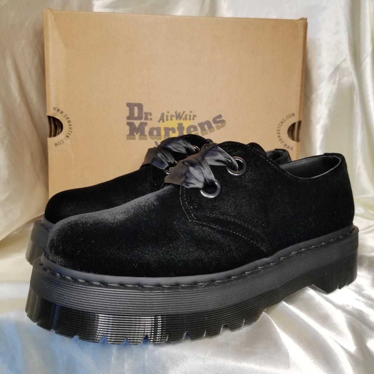 Dr martens 2025 holly velvet