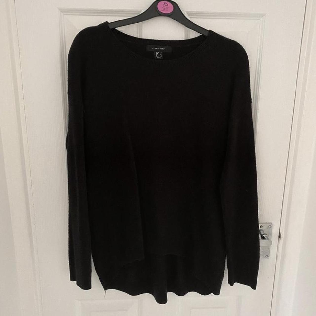 Black primark fluffy jumper, thin material super comfy! - Depop