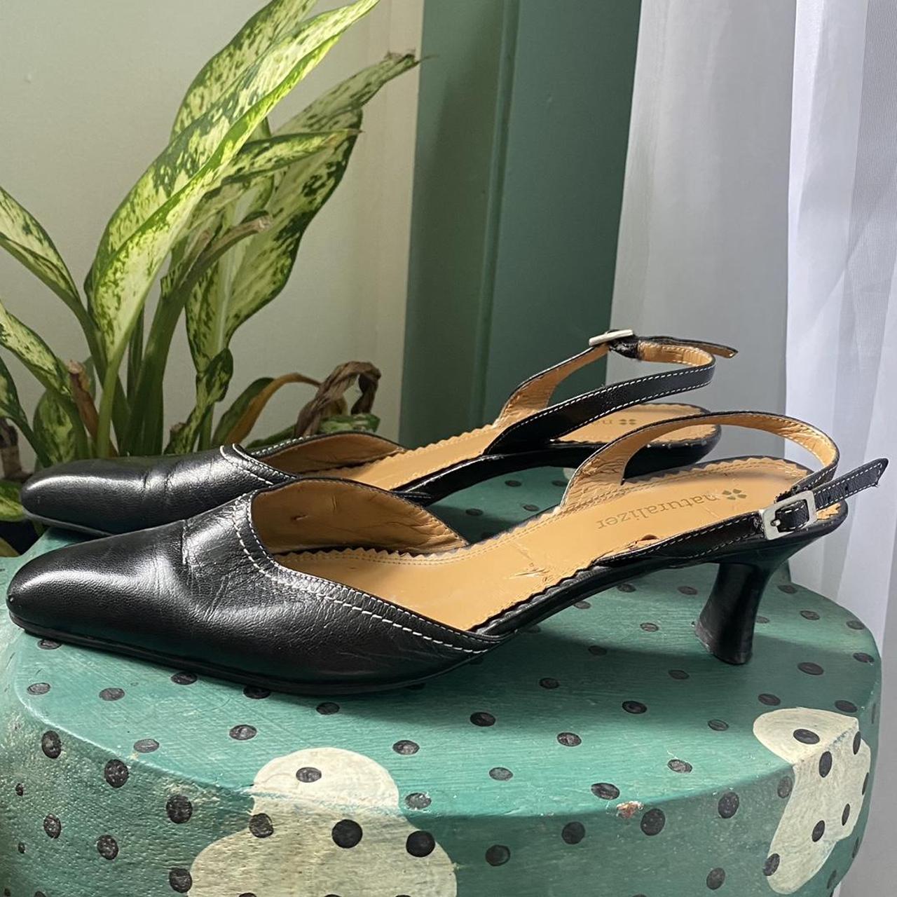 black leather slingback kitten heels! size 6 super... - Depop