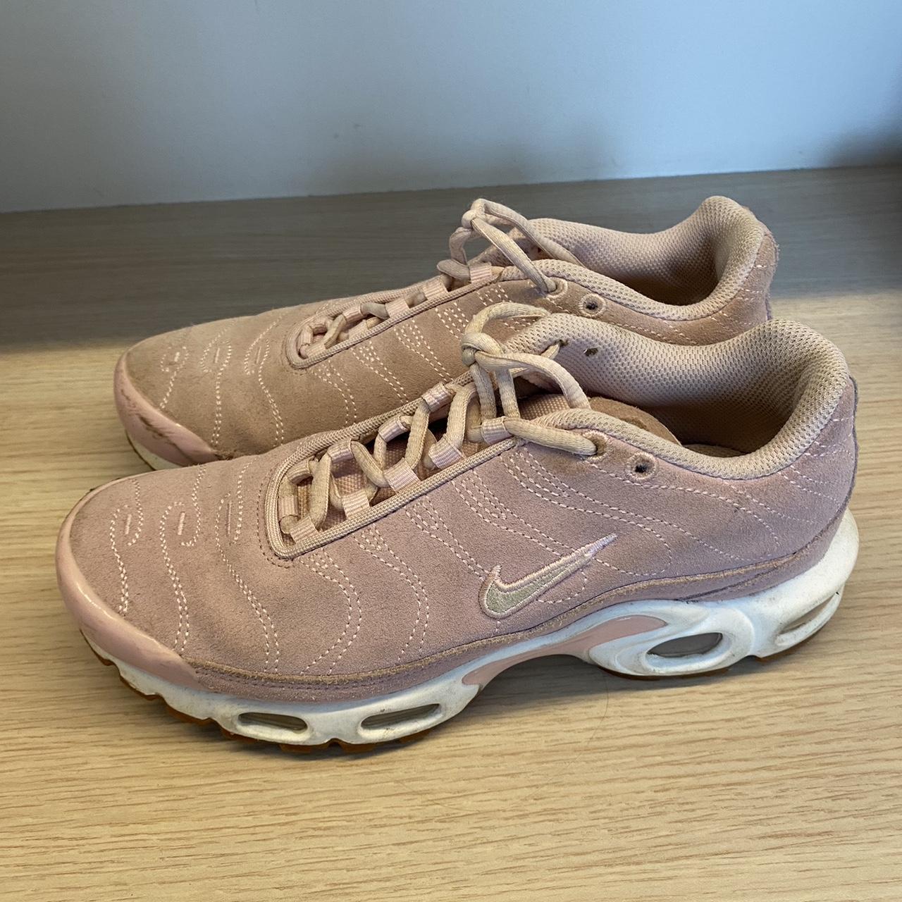 womens pink tns