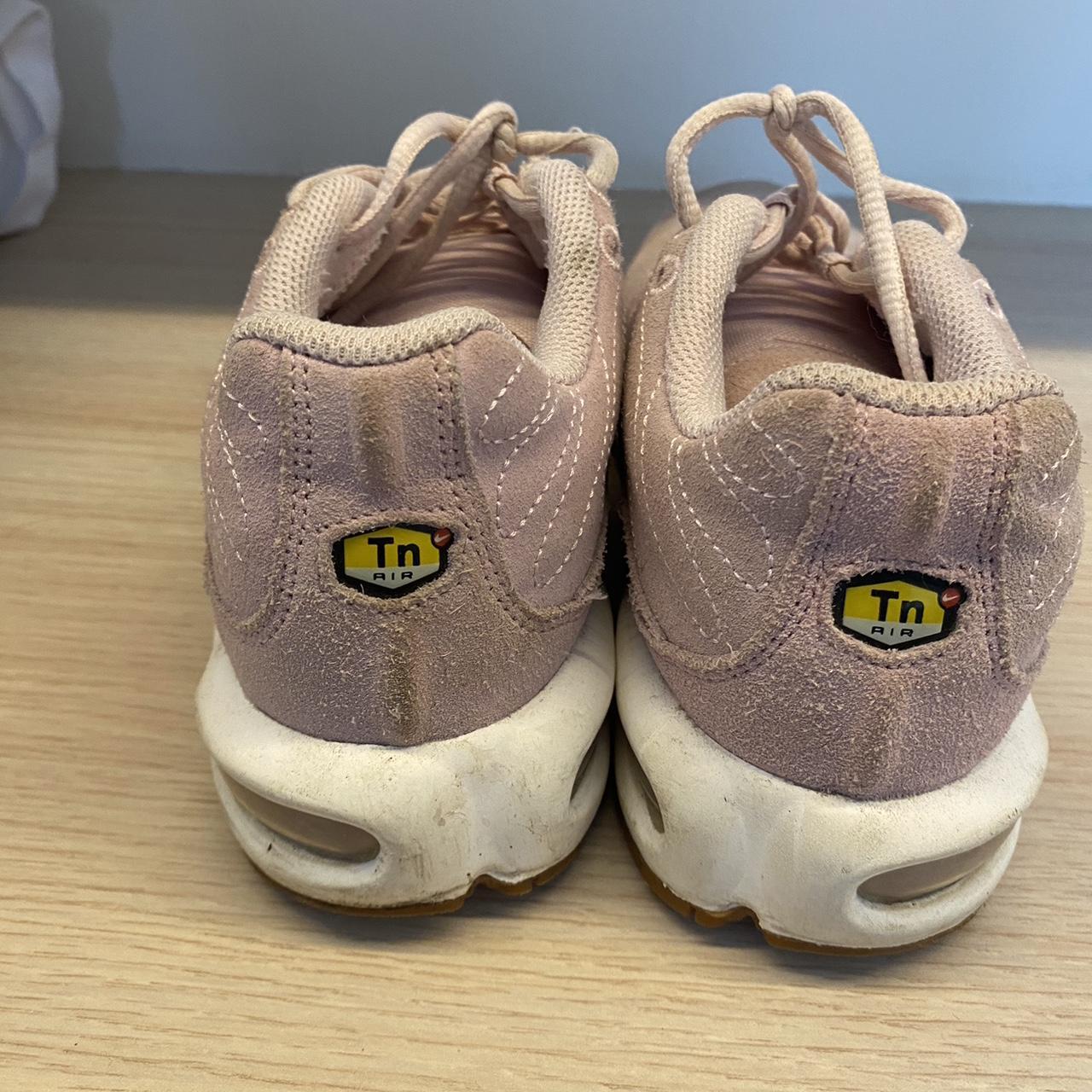 womens pink tns