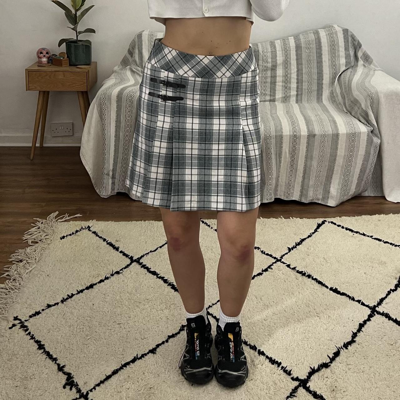 Plaid skirt size 4 hotsell