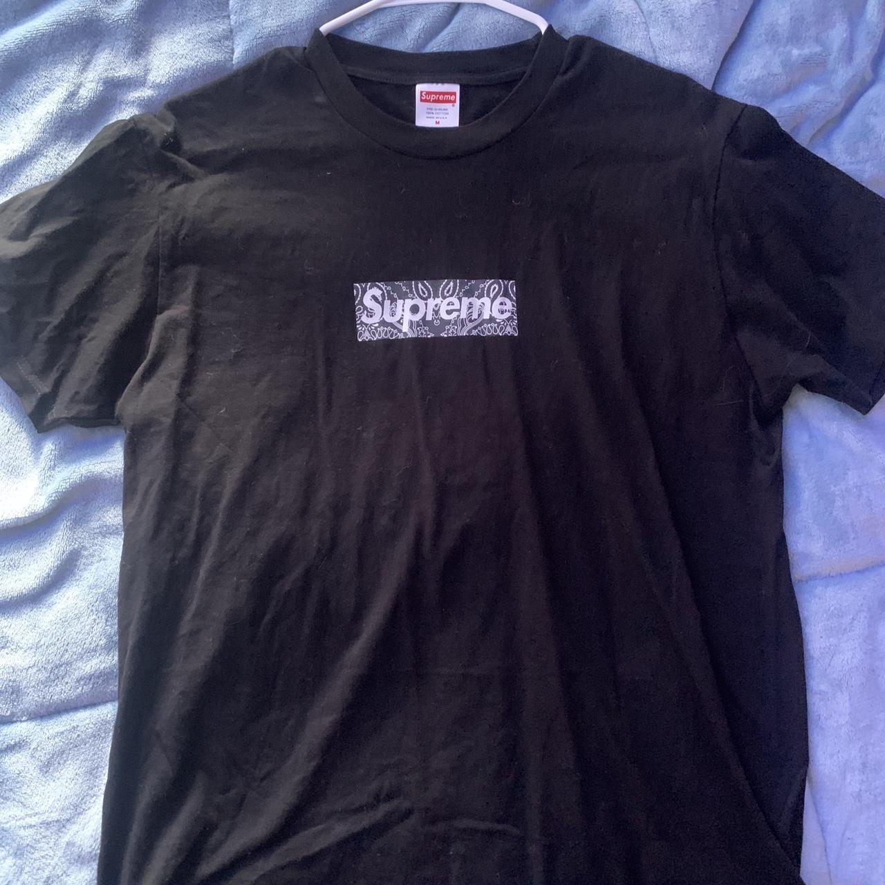 Supreme bandana-box-logo-tee - Depop