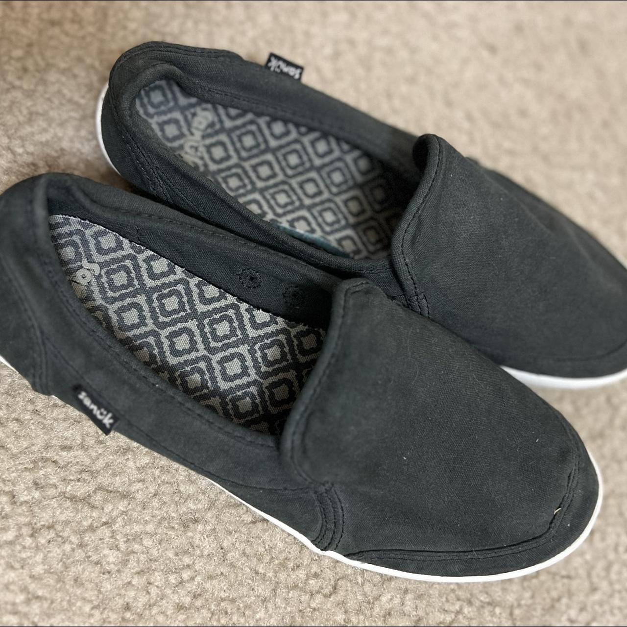 Women's Sanuk Slip-on Shoes, size 8.5 Pair o Dice  - Depop