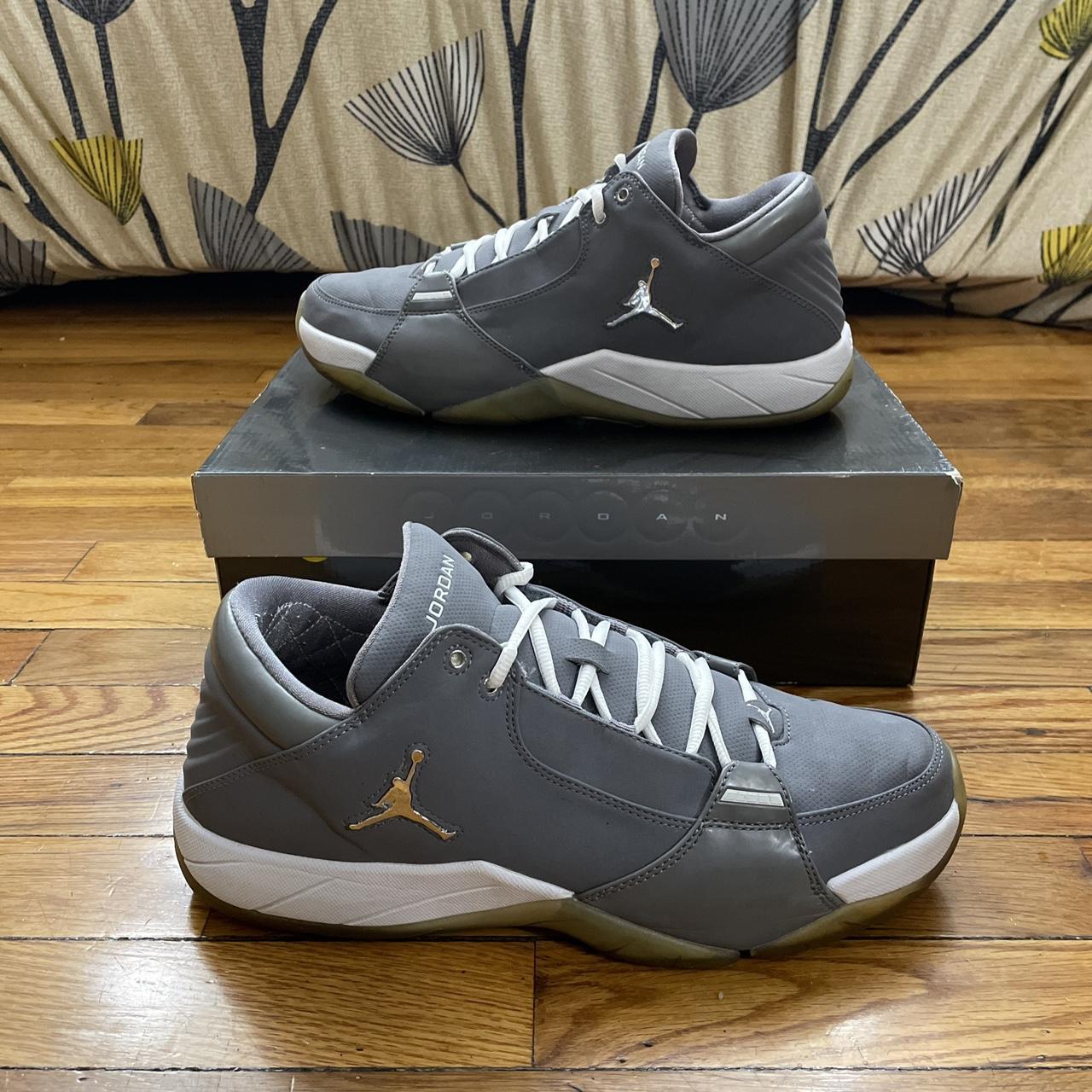 Jordan hot sale hoops low