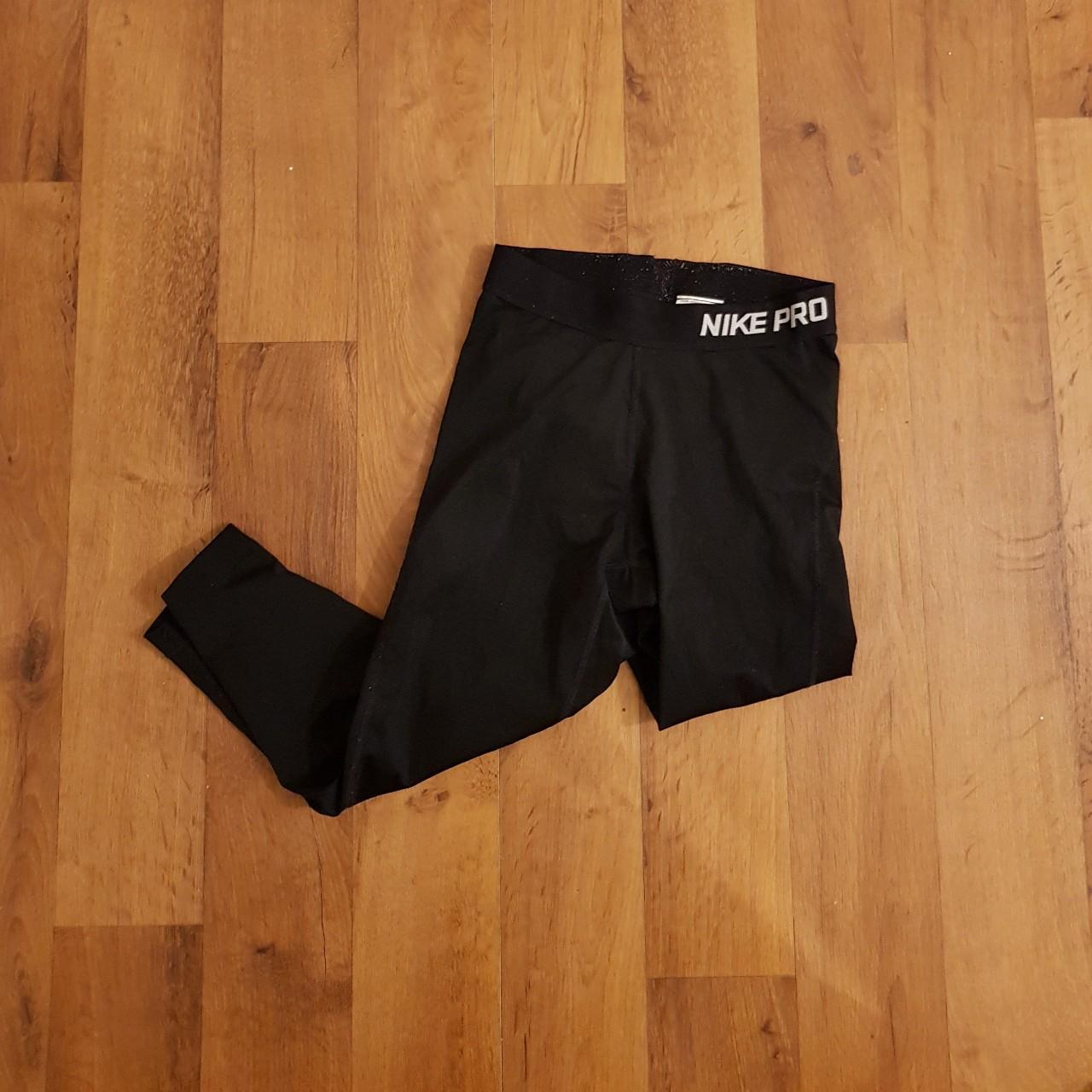 Nike pro dri-fit capri leggings. (3/4 - Depop