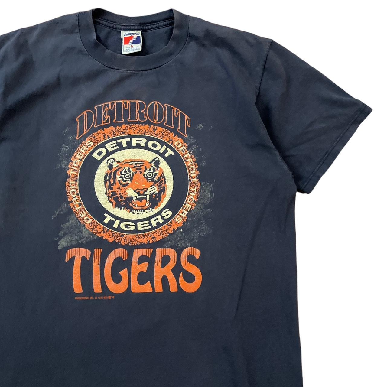 VINTAGE DETROIT TIGERS TEE sizing is faded off on - Depop