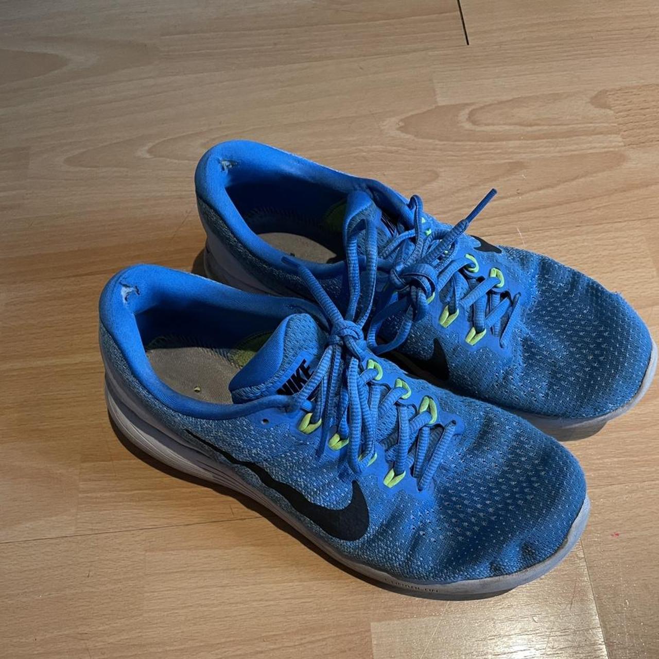 mens nike trainers colourful