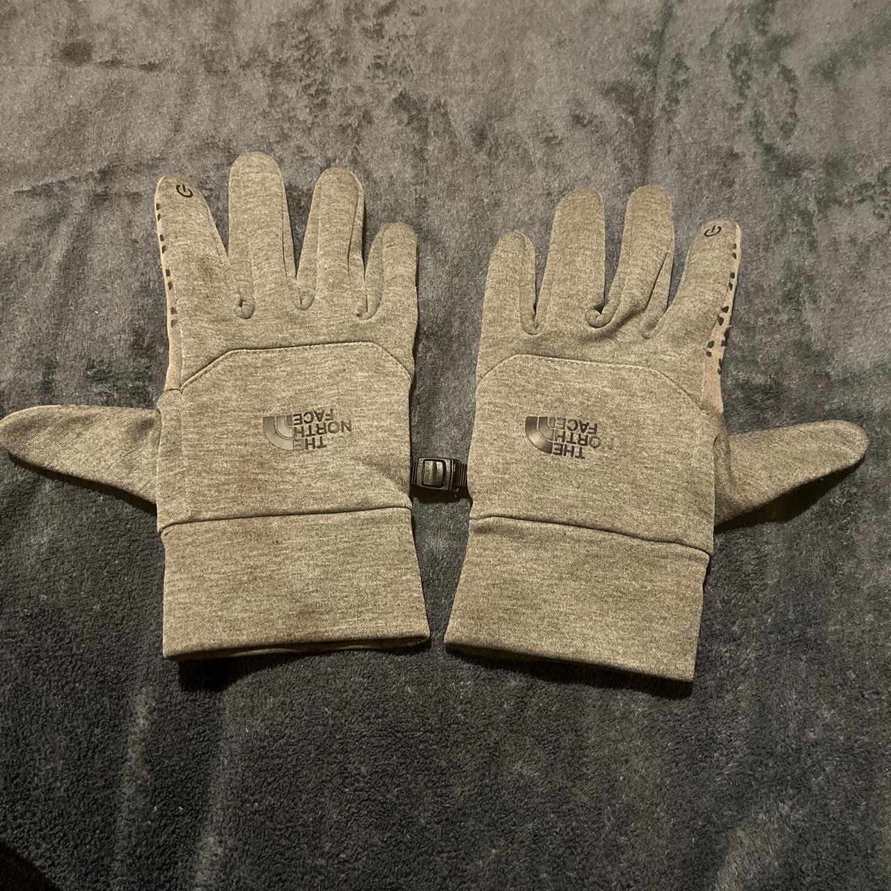 NORTH FACE GREY WINTER GLOVES VERY OLD BUT