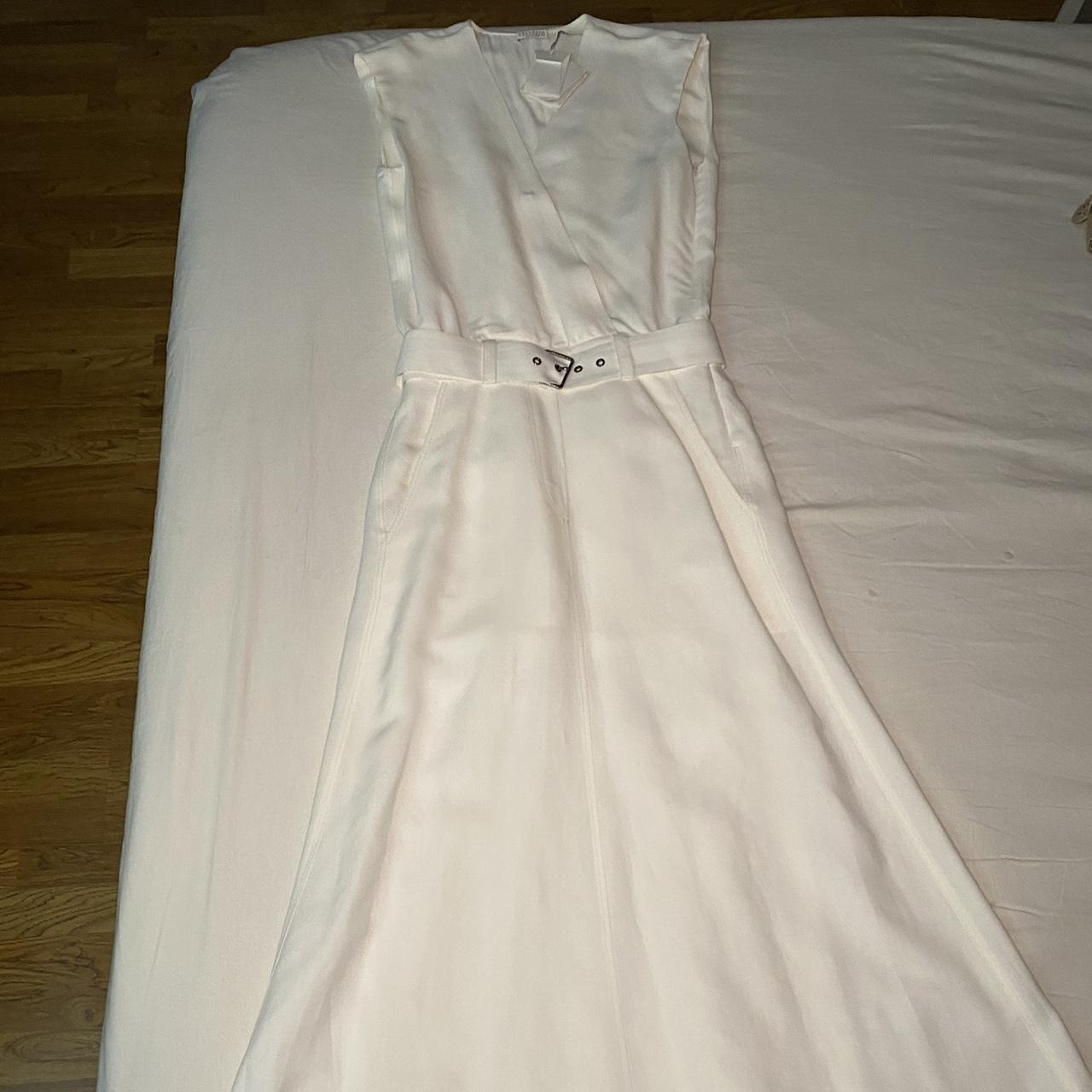 VIP【送料関税込】BRUNELLO CUCINELLI LINEN DRESS Brunello Cucinelli Monili Collar Linen Midi Dress | Neiman
