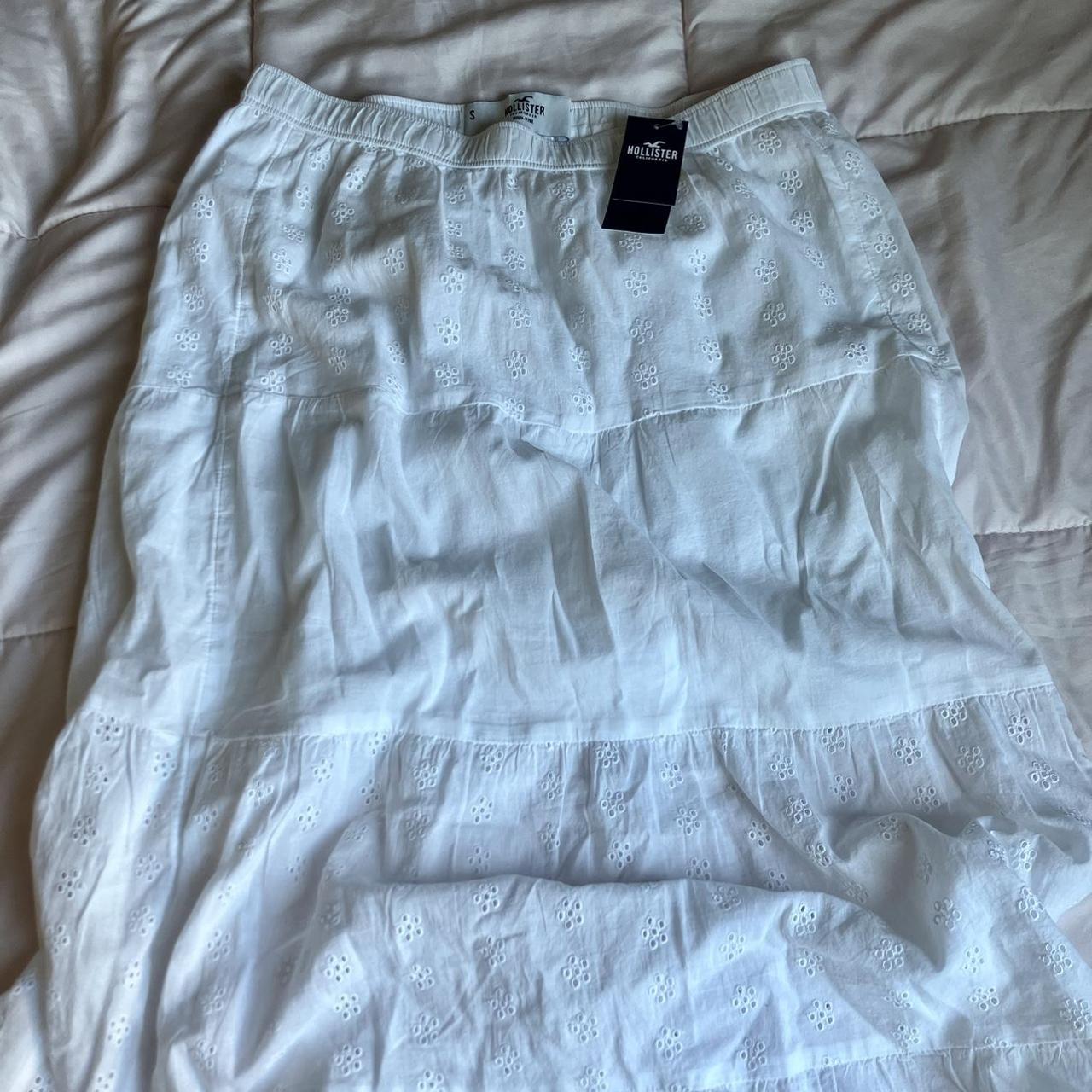 Hollister Co. Women's White Skirt Depop