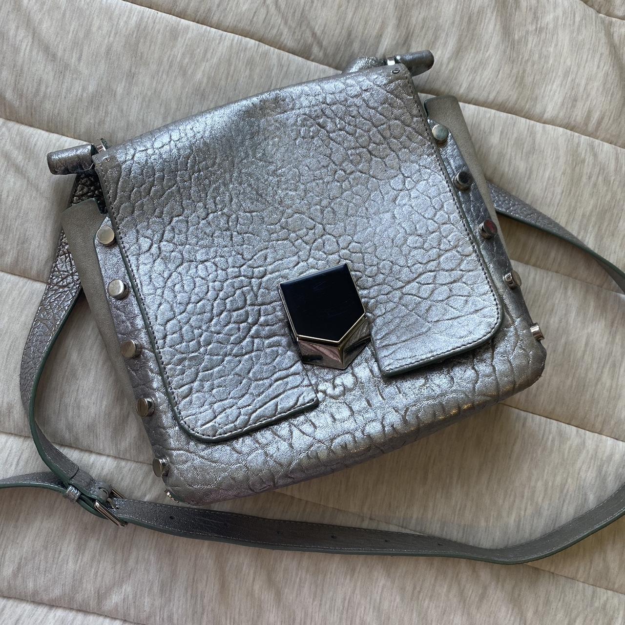 item listed by nohasslevintage