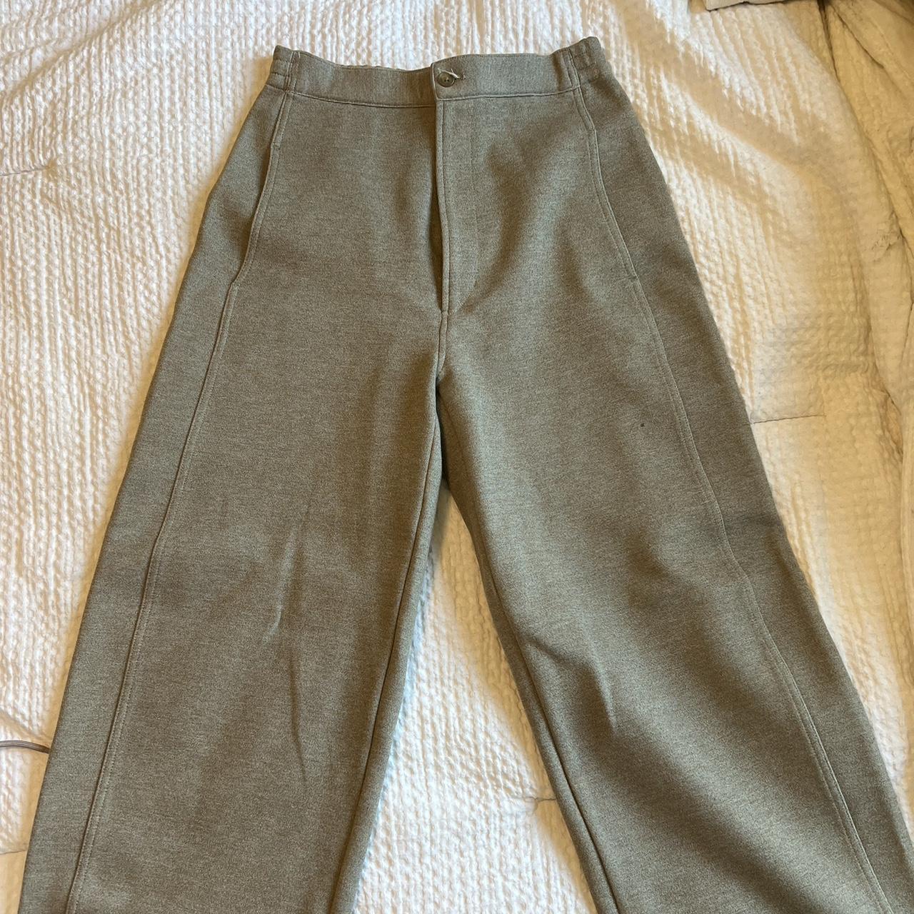 UNIQLO Men's Trousers | Depop