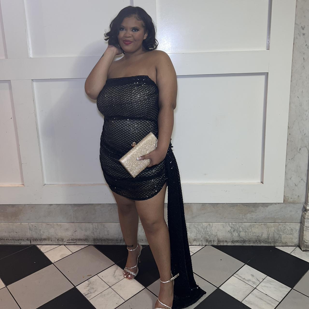 Fashion nova black dress plus size best sale