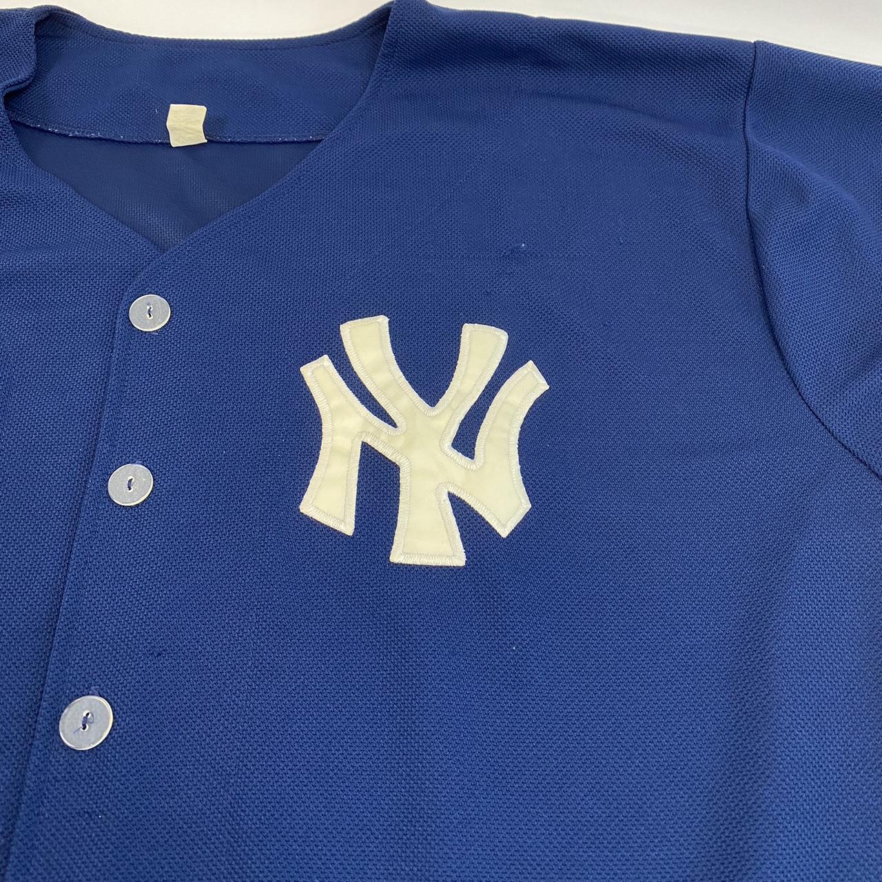 Vintage Yankees shirt ⚾️About the Item: Navy blue - Depop