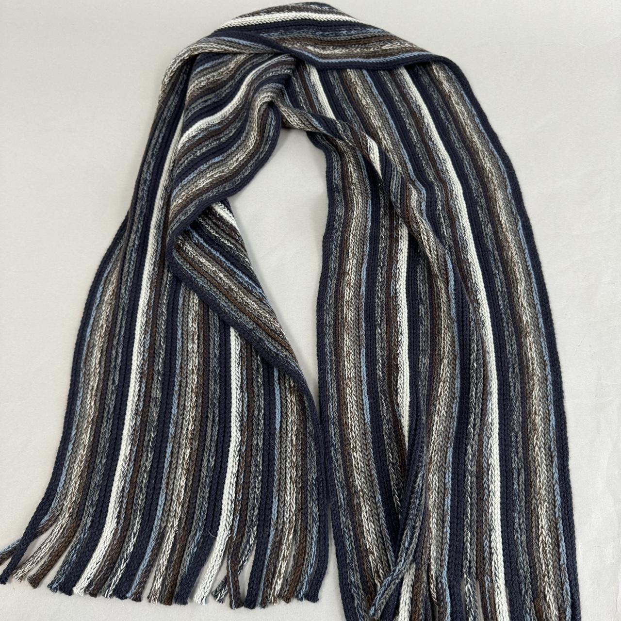 Johnston and deals murphy scarf