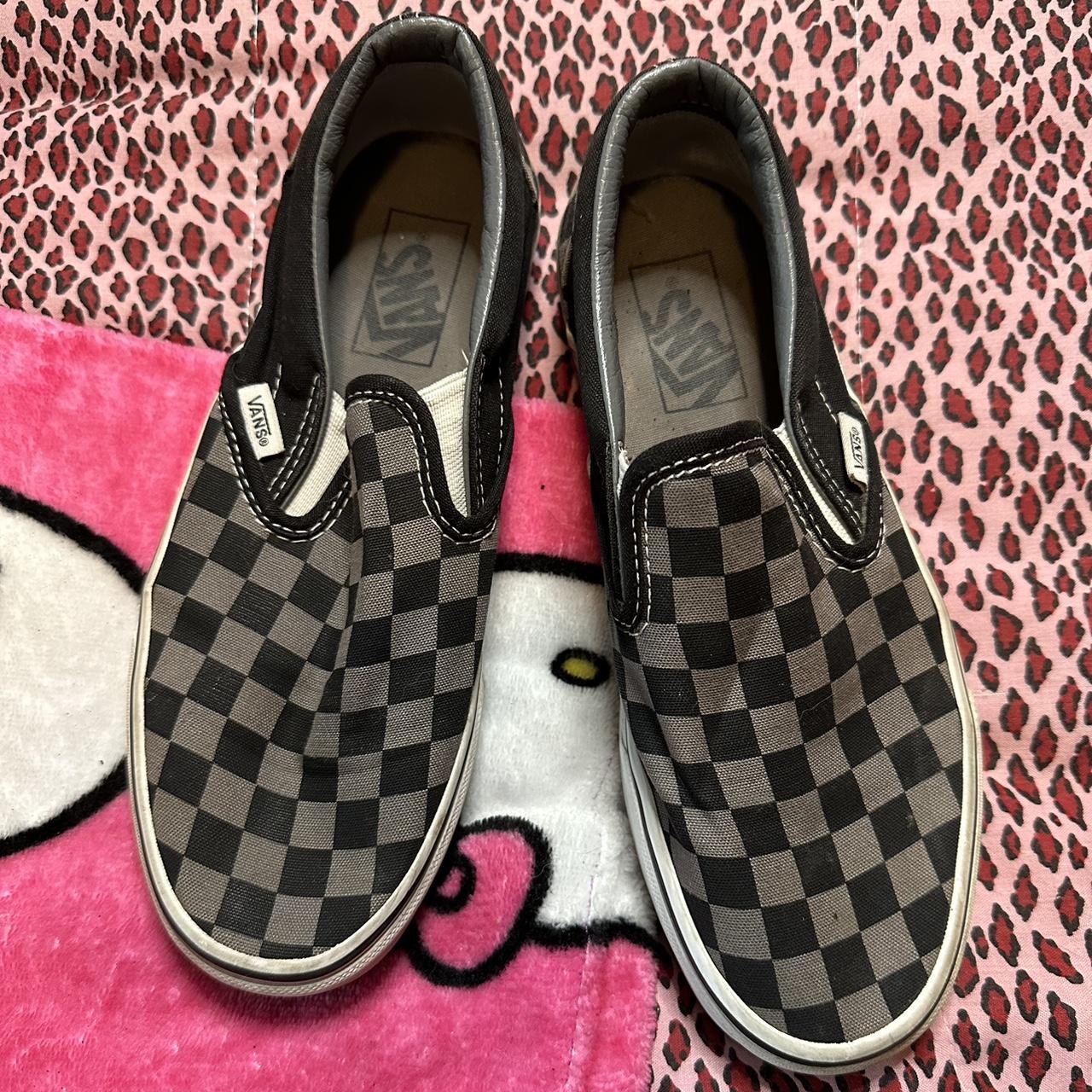 Womens grey clearance checkered vans