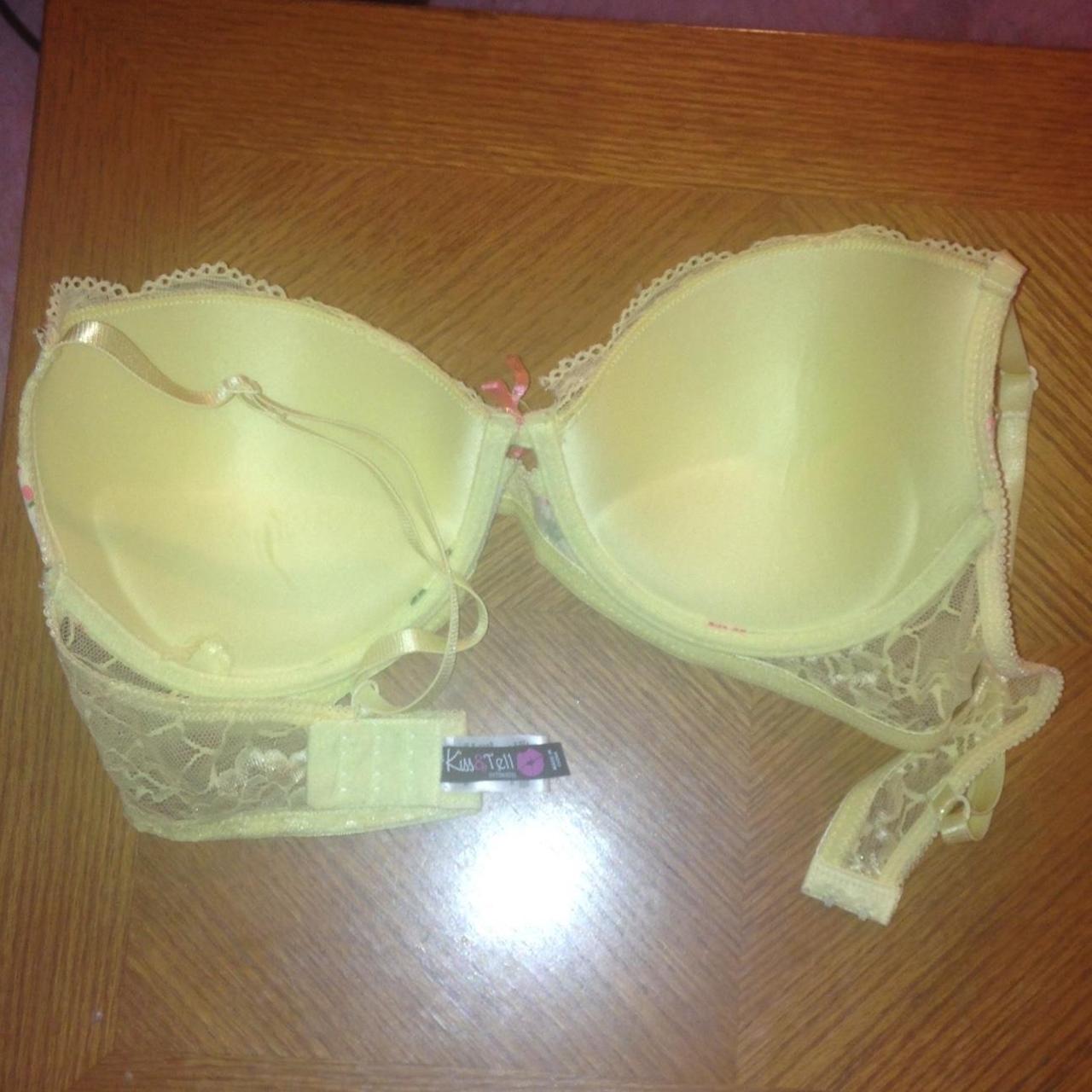 Kiss & Tell Women's Bra (3)