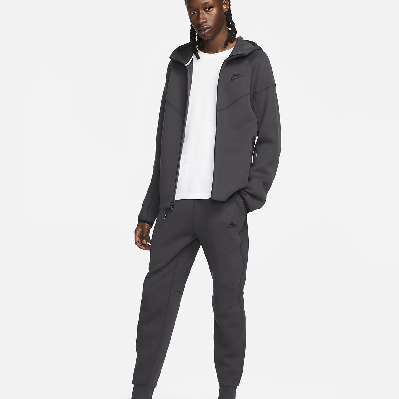 Nike tech hotsell fleece jumpsuit