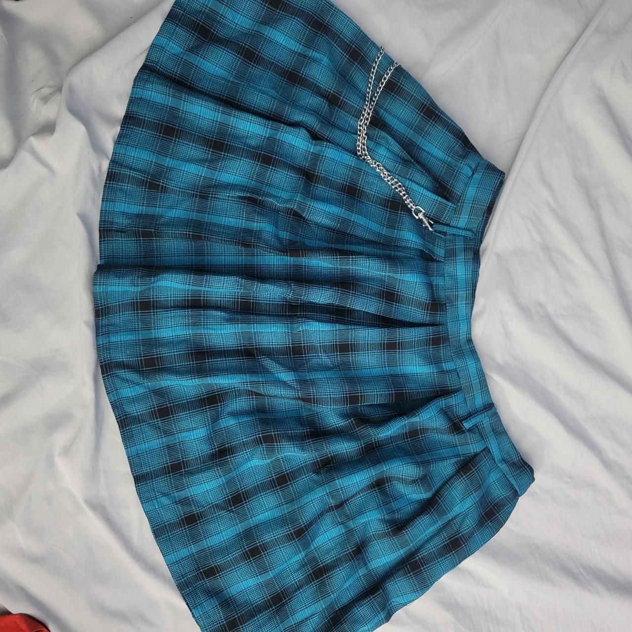 Hot Topic Women's Midi Skirt Blue L – Super pretty blue plaid