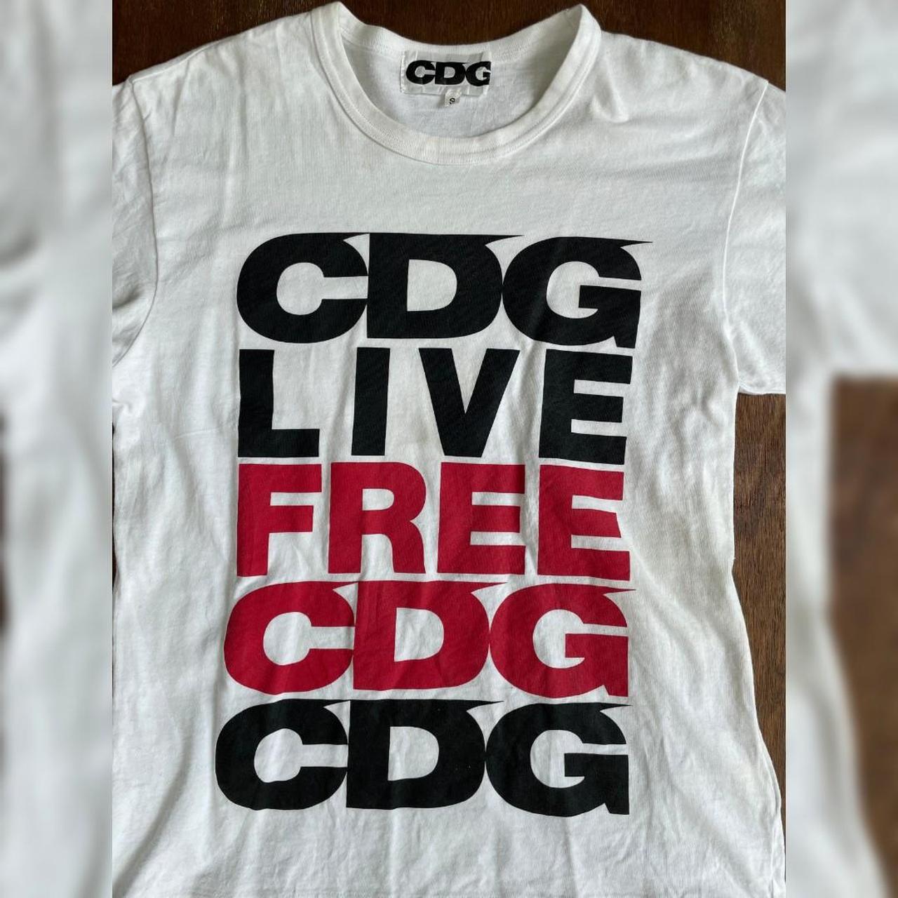 サイズXL新品未使用コムデギャルソンcdgTシャツCDG LIVE FREE