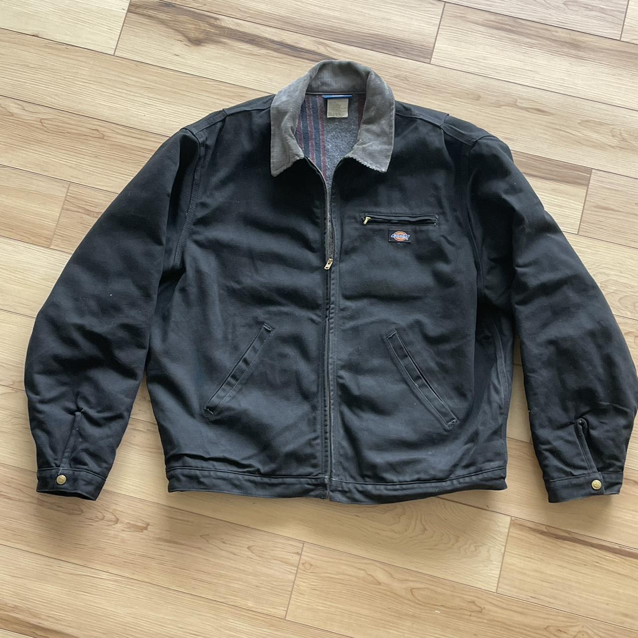 Dickies Men's Black and Grey Jacket | Depop