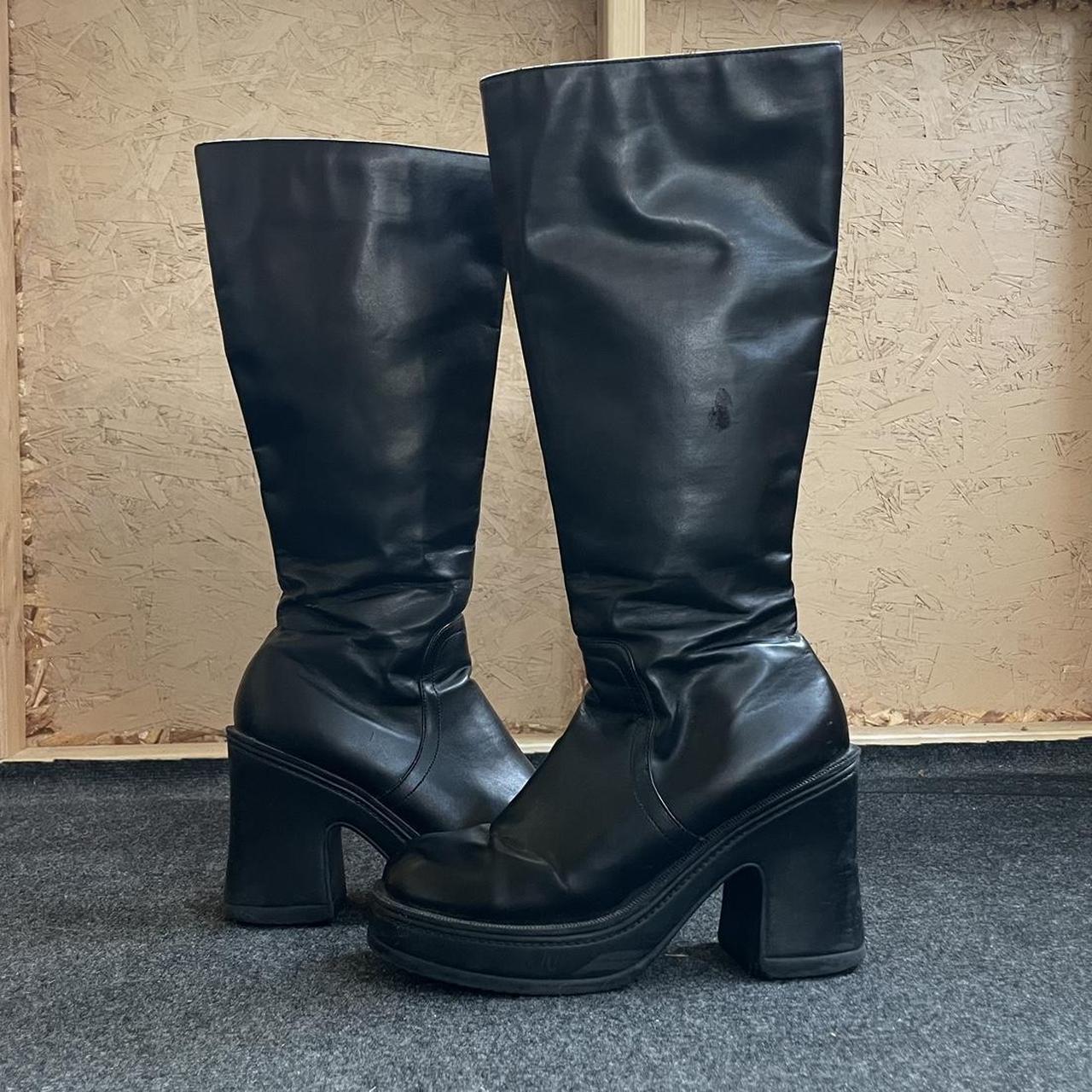 Candie's Women's Black Boots | Depop